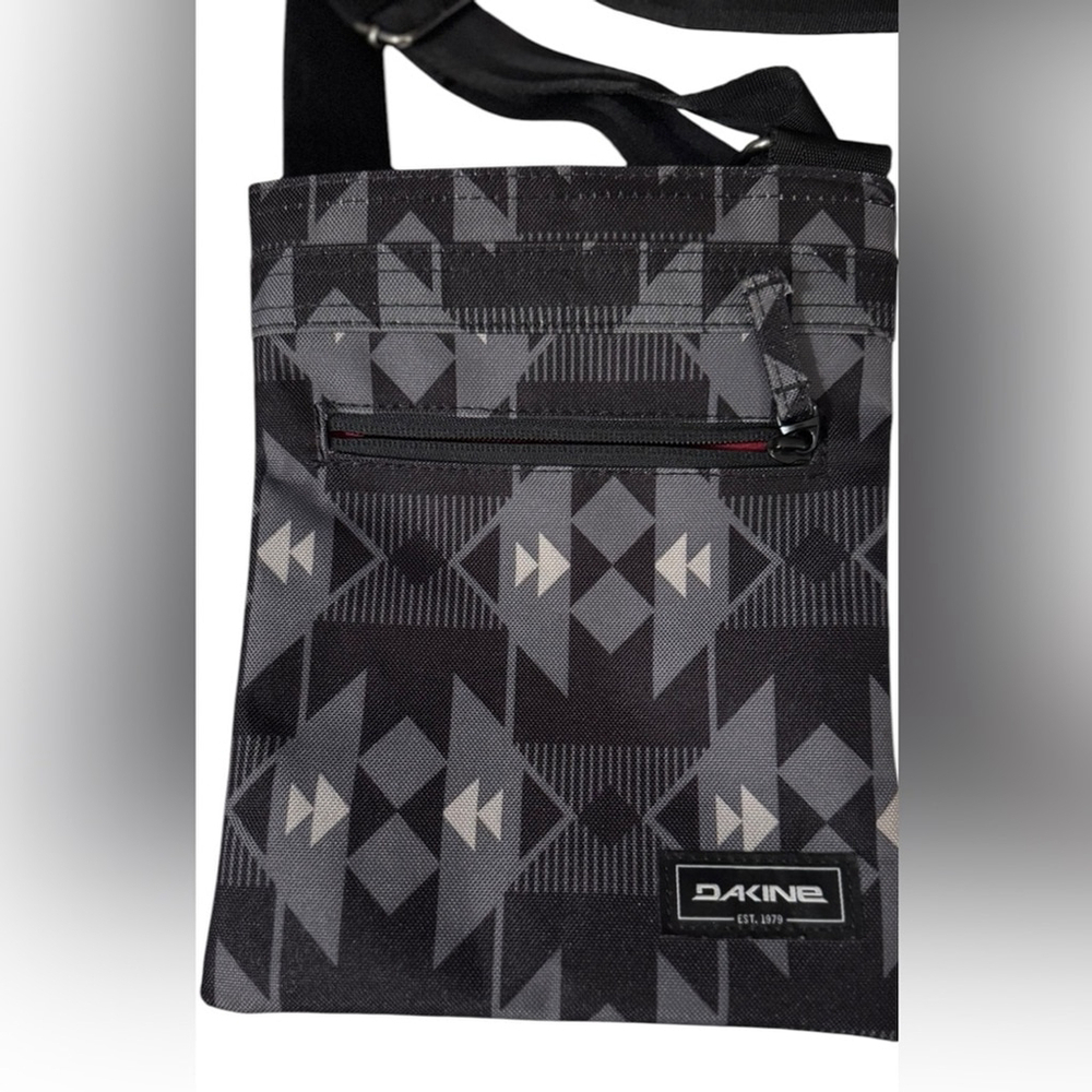 DAKINE Jive Crossbody Shoulder Bag Handbag Purse Black / Gray / White - Picture 3 of 3